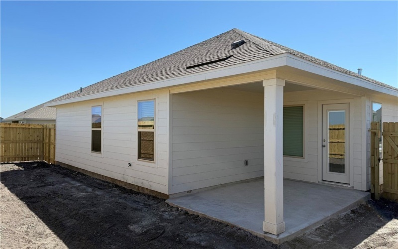 1410 Irigoyen Street, Corpus Christi, TX 78415, 4 Bedrooms Bedrooms, ,3 BathroomsBathrooms,Residential,For Sale,1410 Irigoyen Street,0,466801