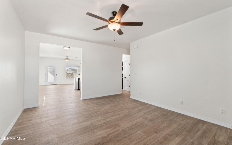 309 Sand Gate Drive, Horizon City, TX 79928, 3 Bedrooms Bedrooms, ,2 BathroomsBathrooms,Residential,For Sale,309 Sand Gate Drive,0,932109