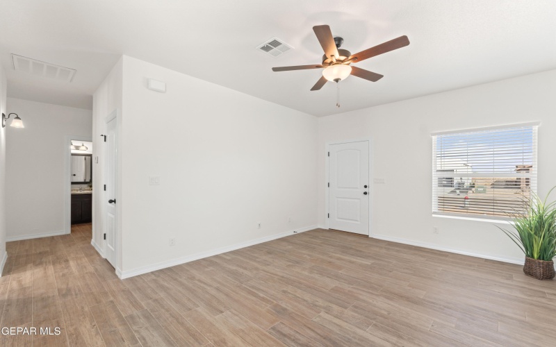309 Sand Gate Drive, Horizon City, TX 79928, 3 Bedrooms Bedrooms, ,2 BathroomsBathrooms,Residential,For Sale,309 Sand Gate Drive,0,932109