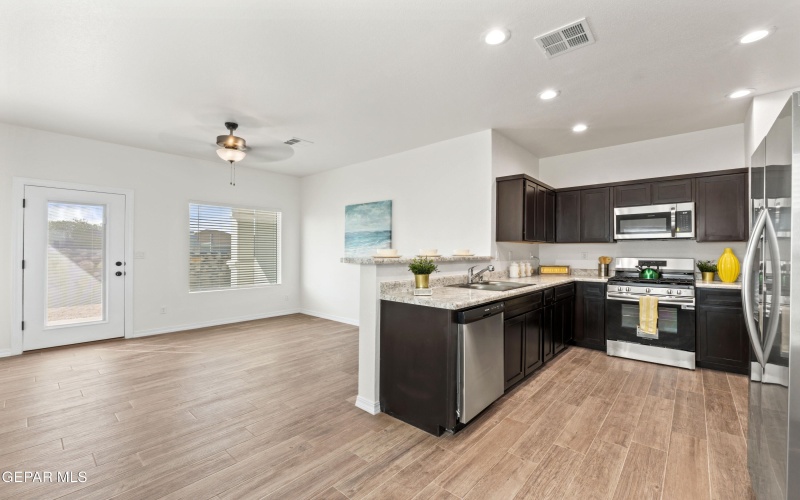 309 Sand Gate Drive, Horizon City, TX 79928, 3 Bedrooms Bedrooms, ,2 BathroomsBathrooms,Residential,For Sale,309 Sand Gate Drive,0,932109