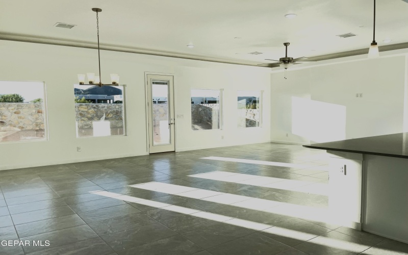 3625 Spinghaven, Las Cruces, NM 88012, 4 Bedrooms Bedrooms, ,3 BathroomsBathrooms,Residential,For Sale,3625 Spinghaven,0,932577