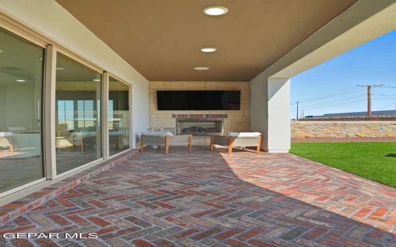 240 Mar Vista Place, Horizon City, TX 79928, 4 Habitaciones Habitaciones , ,3 BañosBaños,Residential,En Venta,240 Mar Vista Place,0,932628