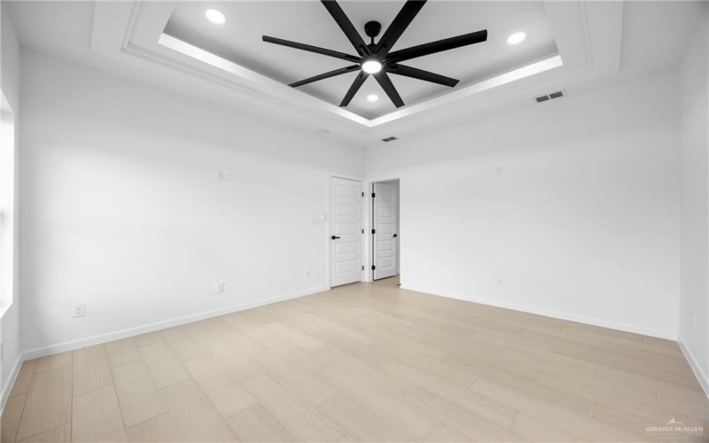 2221 N Woody Street, Edinburg, TX 78541, 3 Habitaciones Habitaciones , ,2 BañosBaños,Residential,En Venta,2221 N Woody Street,0,483064
