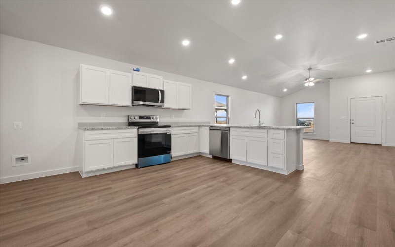 1317 N Chicago Avenue, Lubbock, TX 79416, 3 Bedrooms Bedrooms, ,2 BathroomsBathrooms,Residential,For Sale,1317 N Chicago Avenue,0,202562233