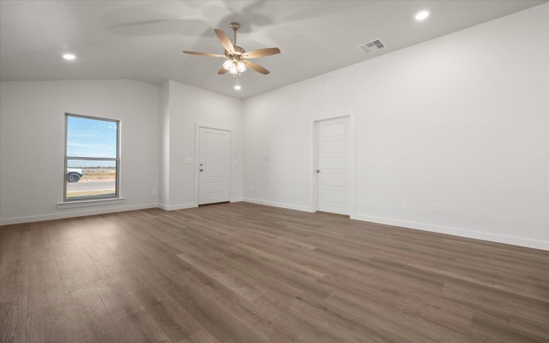 1317 N Chicago Avenue, Lubbock, TX 79416, 3 Bedrooms Bedrooms, ,2 BathroomsBathrooms,Residential,For Sale,1317 N Chicago Avenue,0,202562233