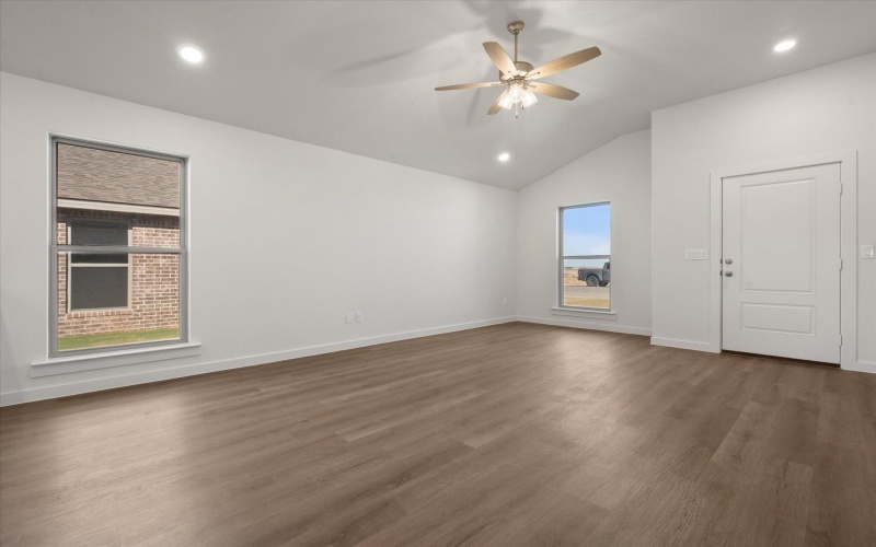 1317 N Chicago Avenue, Lubbock, TX 79416, 3 Bedrooms Bedrooms, ,2 BathroomsBathrooms,Residential,For Sale,1317 N Chicago Avenue,0,202562233