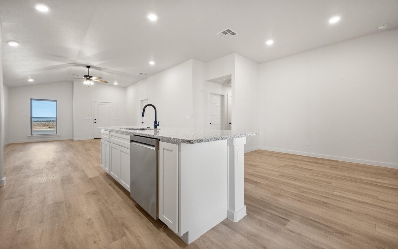 1315 N Chicago Avenue, Lubbock, TX 79416, 3 Habitaciones Habitaciones , ,2 BañosBaños,Residential,En Venta,1315 N Chicago Avenue,0,202562234