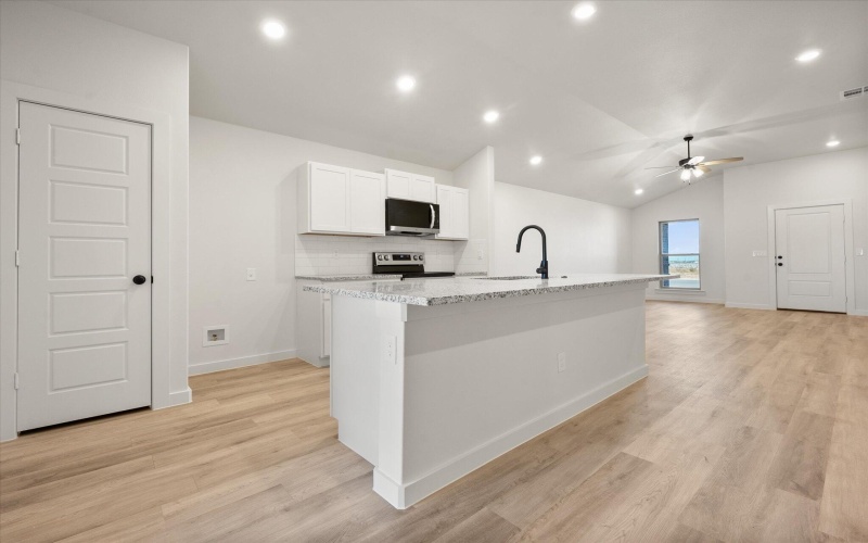 1315 N Chicago Avenue, Lubbock, TX 79416, 3 Habitaciones Habitaciones , ,2 BañosBaños,Residential,En Venta,1315 N Chicago Avenue,0,202562234