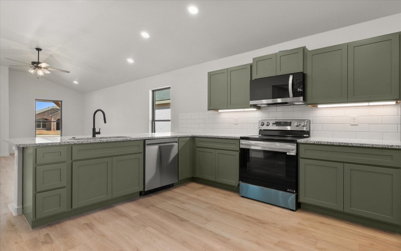 2018 Cottonwood Avenue, Wolfforth, TX 79382, 3 Habitaciones Habitaciones , ,2 BañosBaños,Residential,En Venta,2018 Cottonwood Avenue,0,202562259