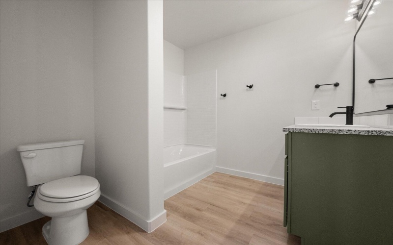 2018 Cottonwood Avenue, Wolfforth, TX 79382, 3 Habitaciones Habitaciones , ,2 BañosBaños,Residential,En Venta,2018 Cottonwood Avenue,0,202562259