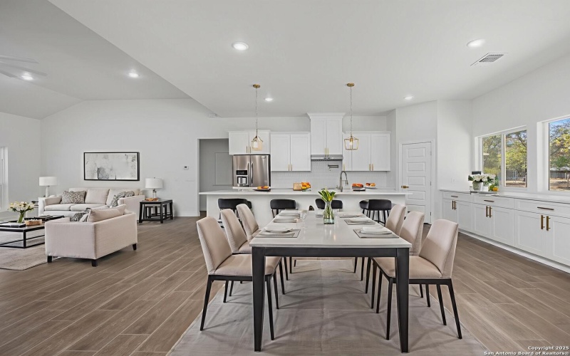 23031 Fawn Trail Dr, Elmendorf, TX 78112, 4 Bedrooms Bedrooms, ,2 BathroomsBathrooms,Residential,For Sale,23031 Fawn Trail Dr,0,1917884