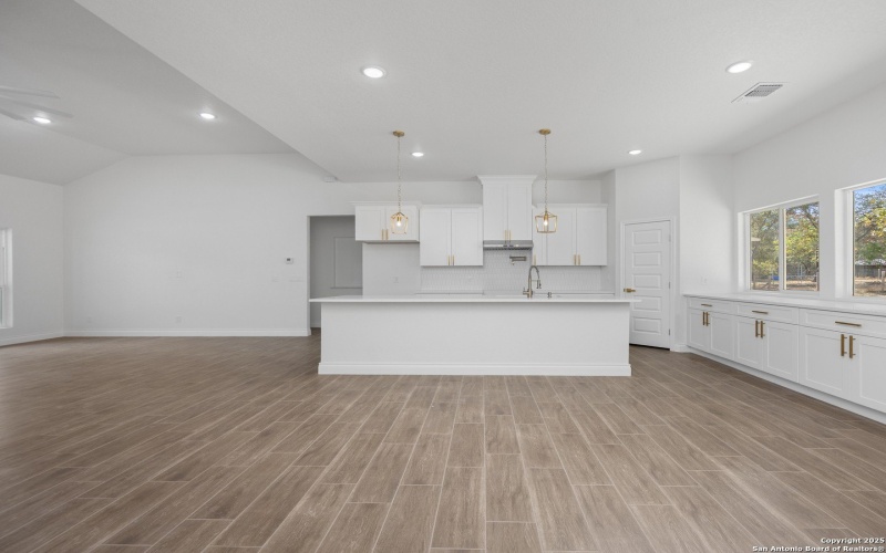 23031 Fawn Trail Dr, Elmendorf, TX 78112, 4 Bedrooms Bedrooms, ,2 BathroomsBathrooms,Residential,For Sale,23031 Fawn Trail Dr,0,1917884