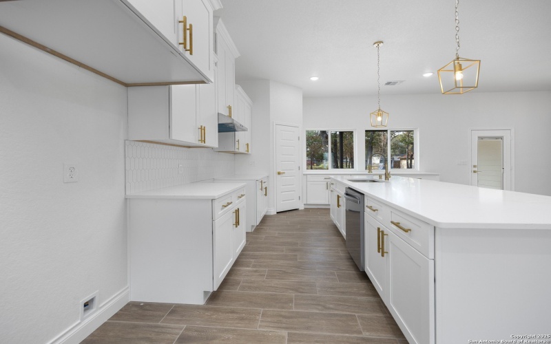 23031 Fawn Trail Dr, Elmendorf, TX 78112, 4 Bedrooms Bedrooms, ,2 BathroomsBathrooms,Residential,For Sale,23031 Fawn Trail Dr,0,1917884