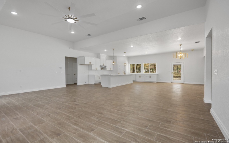 23031 Fawn Trail Dr, Elmendorf, TX 78112, 4 Bedrooms Bedrooms, ,2 BathroomsBathrooms,Residential,For Sale,23031 Fawn Trail Dr,0,1917884