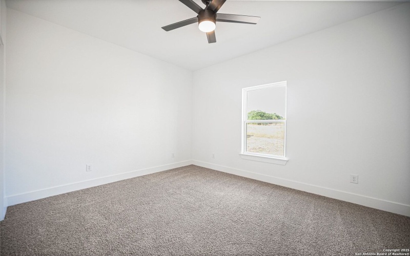 100 S Micah Andrews, Blanco, TX 78606, 4 Habitaciones Habitaciones , ,3 BañosBaños,Residential,En Venta,100 S Micah Andrews,0,1918089