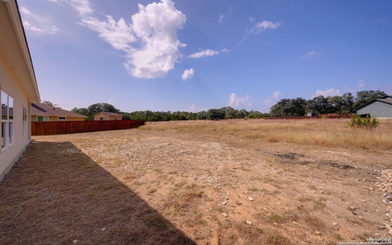 100 S Micah Andrews, Blanco, TX 78606, 4 Habitaciones Habitaciones , ,3 BañosBaños,Residential,En Venta,100 S Micah Andrews,0,1918089