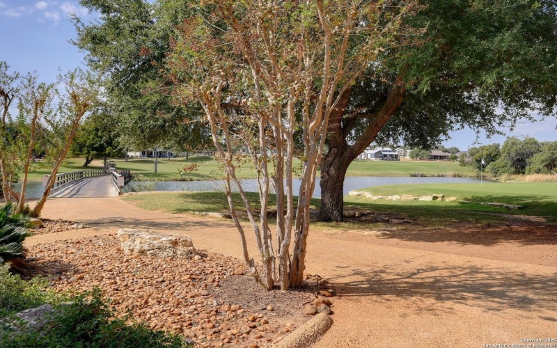 100 S Micah Andrews, Blanco, TX 78606, 4 Habitaciones Habitaciones , ,3 BañosBaños,Residential,En Venta,100 S Micah Andrews,0,1918089