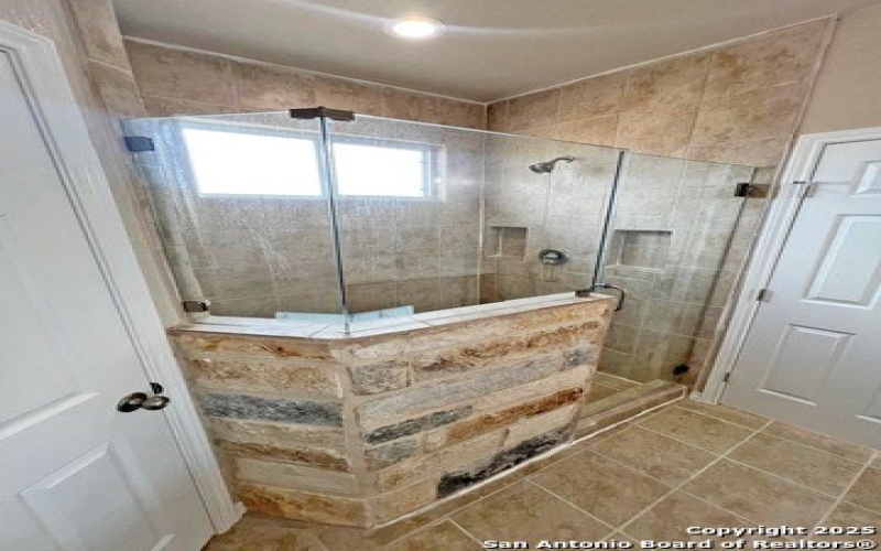 14674 Silesia Dr, St Hedwig, TX 78152, 4 Bedrooms Bedrooms, ,2 BathroomsBathrooms,Residential,For Sale,14674 Silesia Dr,0,1918130
