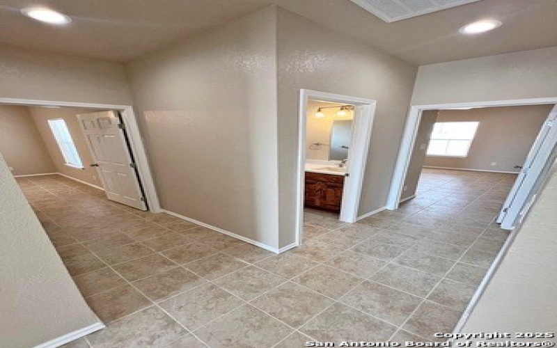 14674 Silesia Dr, St Hedwig, TX 78152, 4 Bedrooms Bedrooms, ,2 BathroomsBathrooms,Residential,For Sale,14674 Silesia Dr,0,1918130