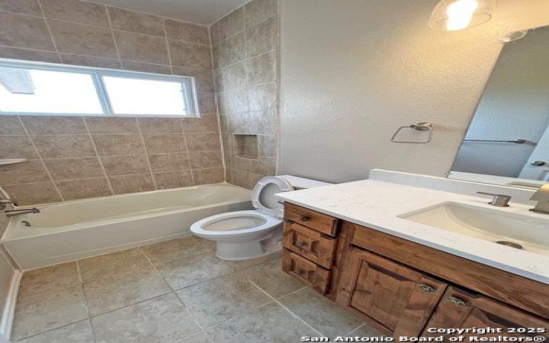 14674 Silesia Dr, St Hedwig, TX 78152, 4 Bedrooms Bedrooms, ,2 BathroomsBathrooms,Residential,For Sale,14674 Silesia Dr,0,1918130