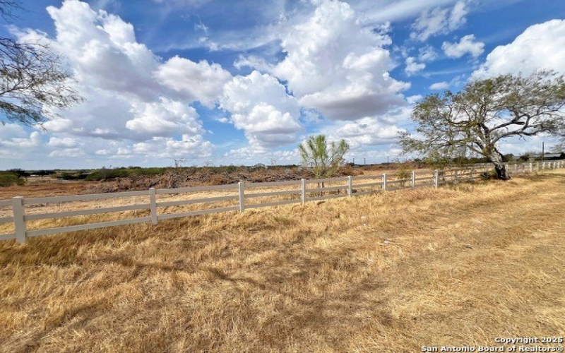 14674 Silesia Dr, St Hedwig, TX 78152, 4 Bedrooms Bedrooms, ,2 BathroomsBathrooms,Residential,For Sale,14674 Silesia Dr,0,1918130
