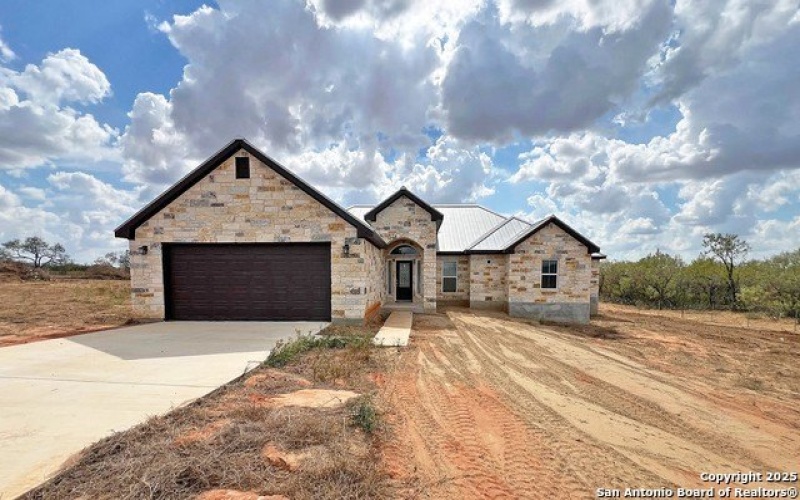 14674 Silesia Dr, St Hedwig, TX 78152, 4 Bedrooms Bedrooms, ,2 BathroomsBathrooms,Residential,For Sale,14674 Silesia Dr,0,1918130