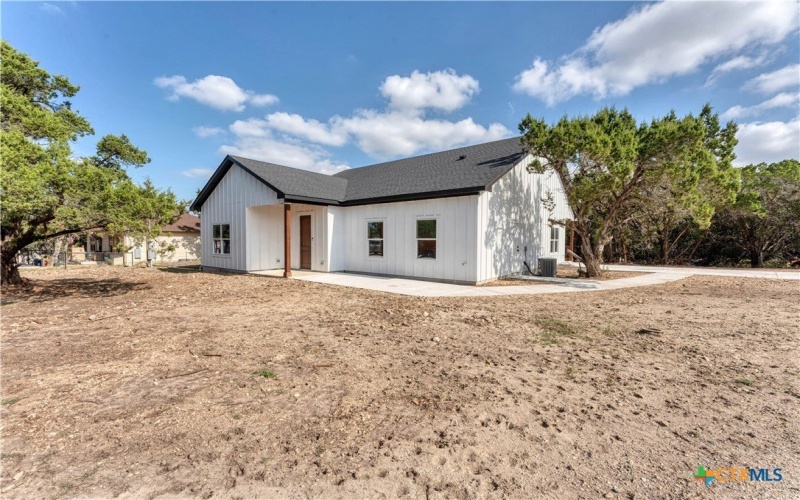 664 Rolling Hills Drive, Canyon Lake, TX 78133, 4 Bedrooms Bedrooms, ,2 BathroomsBathrooms,Residential,For Sale,664 Rolling Hills Drive,0,596151