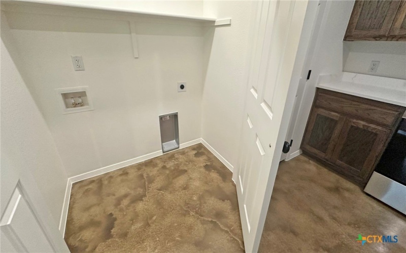 977 Cline Drive, Copperas Cove, TX 76522, ,Residential Multi Family,En Venta,977 Cline Drive,0,596237