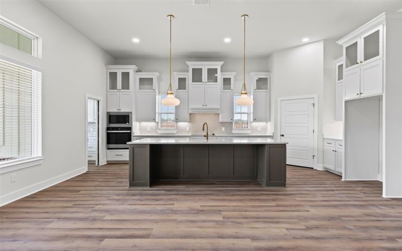 1901 Angelus Street, Waco, TX 76712, 4 Bedrooms Bedrooms, ,3 BathroomsBathrooms,Residential,For Sale,1901 Angelus Street,0,21054526