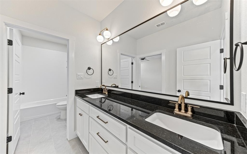 1901 Angelus Street, Waco, TX 76712, 4 Bedrooms Bedrooms, ,3 BathroomsBathrooms,Residential,For Sale,1901 Angelus Street,0,21054526