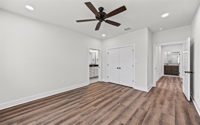 1901 Angelus Street, Waco, TX 76712, 4 Bedrooms Bedrooms, ,3 BathroomsBathrooms,Residential,For Sale,1901 Angelus Street,0,21054526