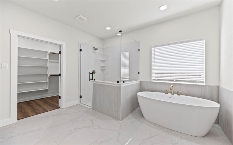 1901 Angelus Street, Waco, TX 76712, 4 Bedrooms Bedrooms, ,3 BathroomsBathrooms,Residential,For Sale,1901 Angelus Street,0,21054526