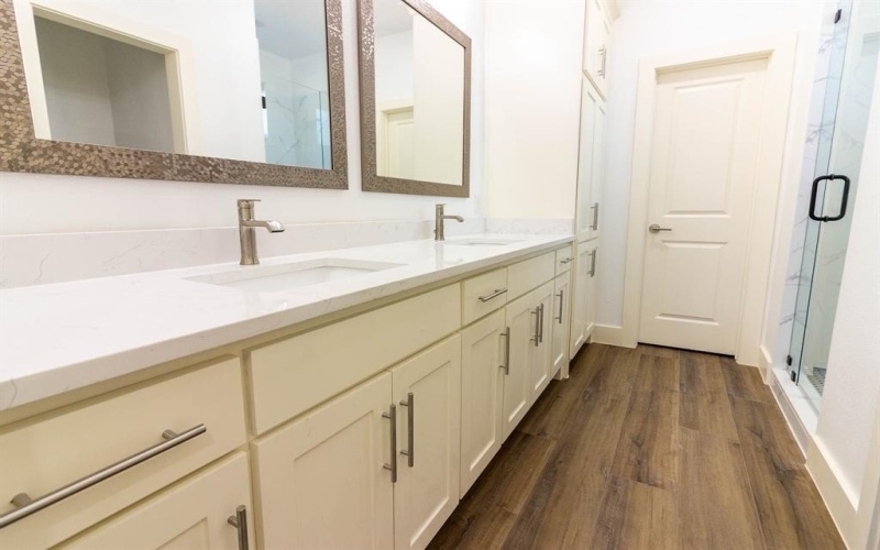 5676 Klassik K Farm, Post Oak Bend, TX 75142, 4 Bedrooms Bedrooms, ,3 BathroomsBathrooms,Residential,For Sale,5676 Klassik K Farm,0,21079712