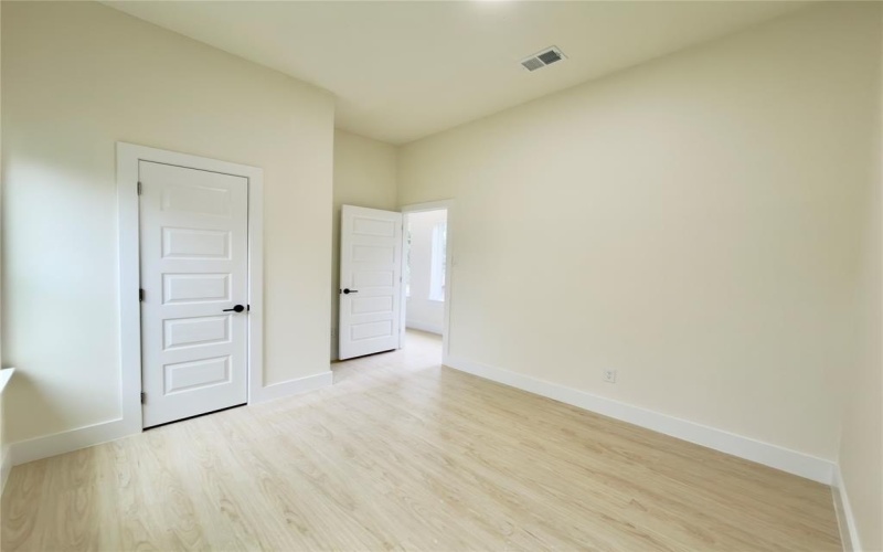 3119 Parvia Avenue, Dallas, TX 75212, 4 Bedrooms Bedrooms, ,2 BathroomsBathrooms,Residential,For Sale,3119 Parvia Avenue,0,21084186