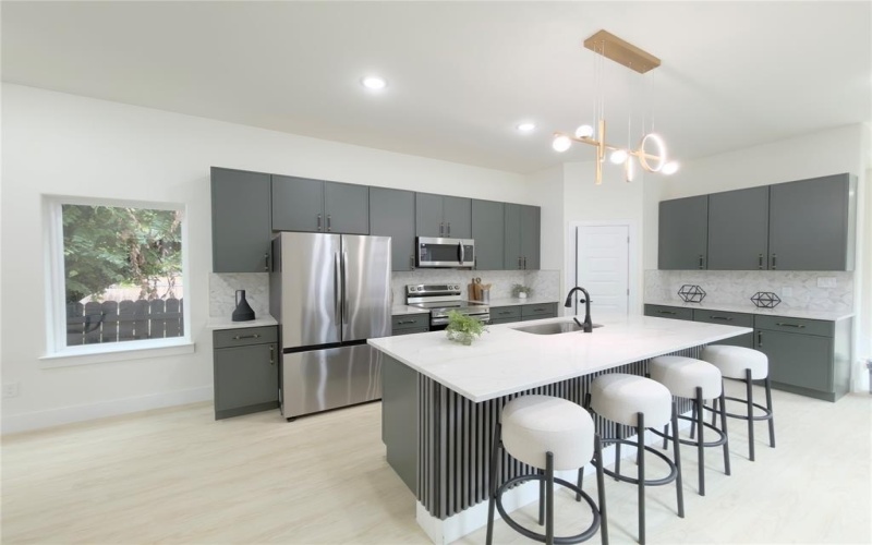3119 Parvia Avenue, Dallas, TX 75212, 4 Bedrooms Bedrooms, ,2 BathroomsBathrooms,Residential,For Sale,3119 Parvia Avenue,0,21084186