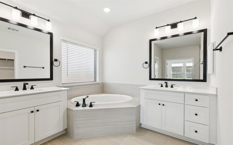 4217 Equine Drive, Joshua, TX 76058, 4 Habitaciones Habitaciones , ,3 BañosBaños,Residential,En Venta,4217 Equine Drive,0,21096210