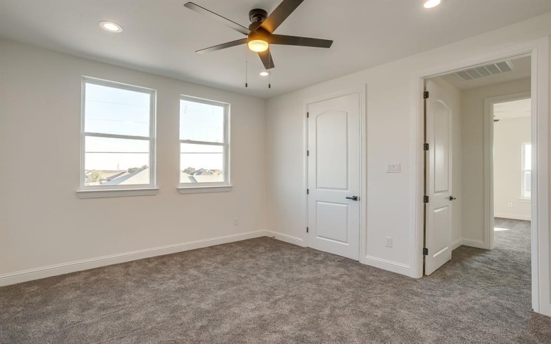 8024 Harvest Drive, Grandview, TX 76050, 5 Habitaciones Habitaciones , ,5 BañosBaños,Residential,En Venta,8024 Harvest Drive,0,21089237
