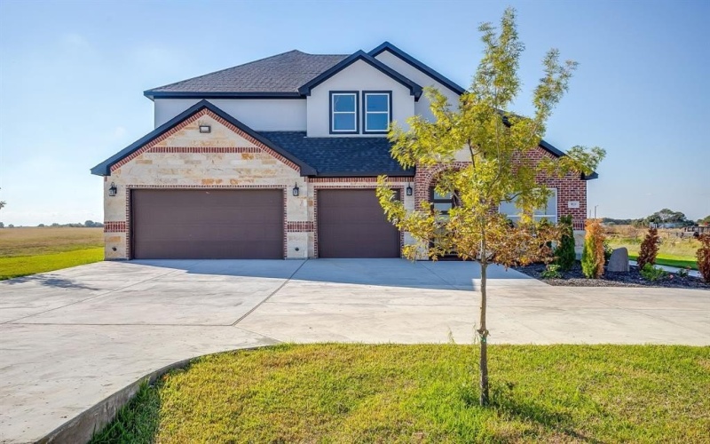 8024 Harvest Drive, Grandview, TX 76050, 5 Habitaciones Habitaciones , ,5 BañosBaños,Residential,En Venta,8024 Harvest Drive,0,21089237