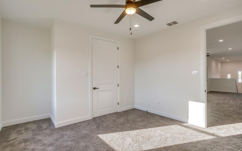 8024 Harvest Drive, Grandview, TX 76050, 5 Habitaciones Habitaciones , ,5 BañosBaños,Residential,En Venta,8024 Harvest Drive,0,21089237