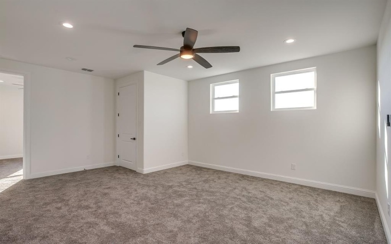 8024 Harvest Drive, Grandview, TX 76050, 5 Habitaciones Habitaciones , ,5 BañosBaños,Residential,En Venta,8024 Harvest Drive,0,21089237