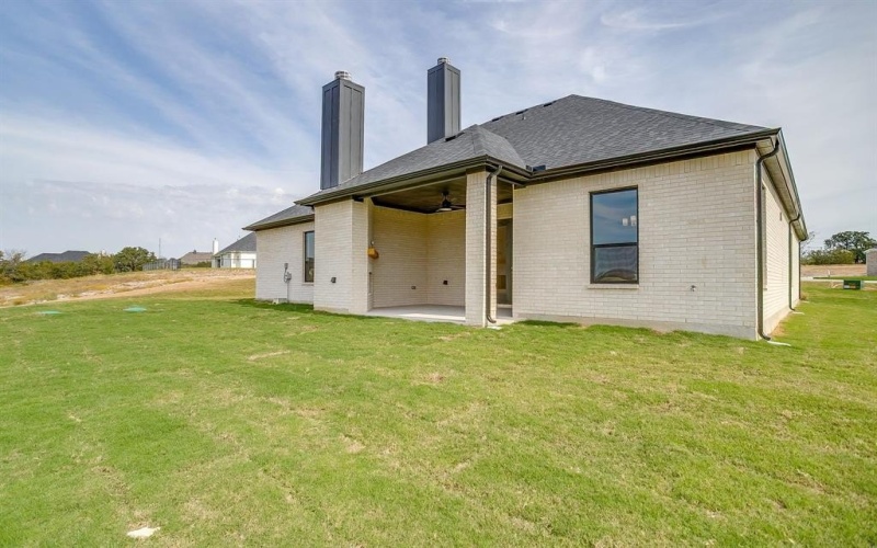 320 Slimp Bluff, Azle, TX 76020, 4 Habitaciones Habitaciones , ,2 BañosBaños,Residential,En Venta,320 Slimp Bluff,0,21090216