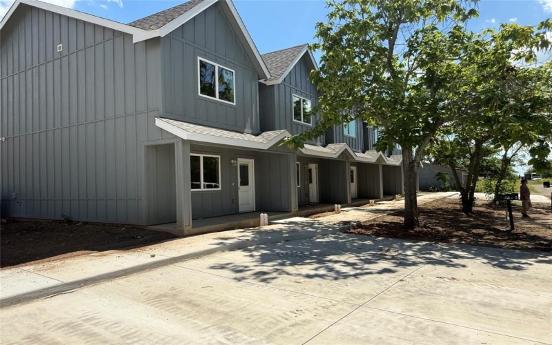 105 W North Street, Itasca, TX 76055, 2 Habitaciones Habitaciones , ,2 BañosBaños,Residential Multi Family,En Venta,105 W North Street,0,21090224