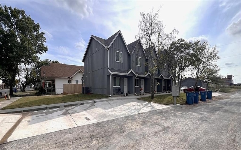 105 W North Street, Itasca, TX 76055, 2 Habitaciones Habitaciones , ,2 BañosBaños,Residential Multi Family,En Venta,105 W North Street,0,21090224