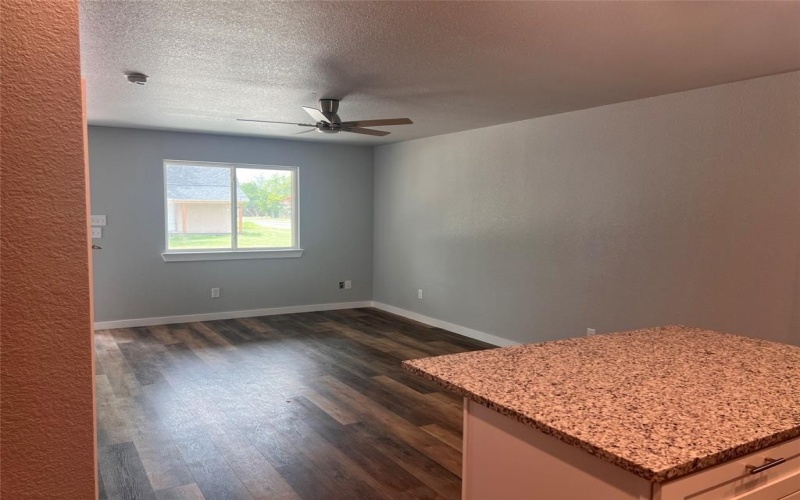 105 W North Street, Itasca, TX 76055, 2 Habitaciones Habitaciones , ,2 BañosBaños,Residential Multi Family,En Venta,105 W North Street,0,21090224