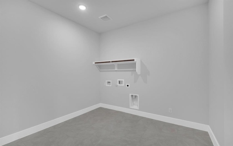 1026 Beaverbrook Lane, DeSoto, TX 75115, 3 Bedrooms Bedrooms, ,2 BathroomsBathrooms,Residential,For Sale,1026 Beaverbrook Lane,0,21093292