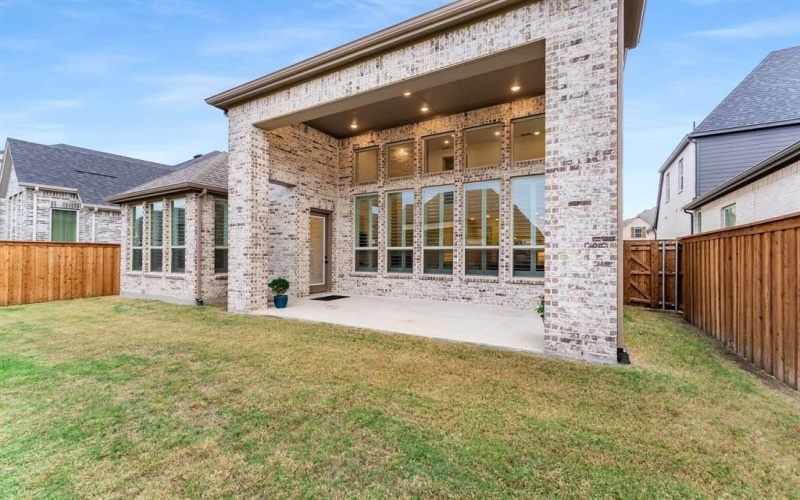 3917 Linear Drive, Celina, TX 75078, 5 Bedrooms Bedrooms, ,6 BathroomsBathrooms,Residential,For Sale,3917 Linear Drive,0,21093383