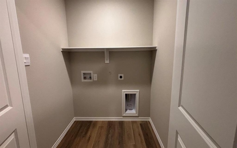 5549 CORDUROY Road, Denton, TX 76249, 3 Habitaciones Habitaciones , ,2 BañosBaños,Residential,En Venta,5549 CORDUROY Road,0,21093728