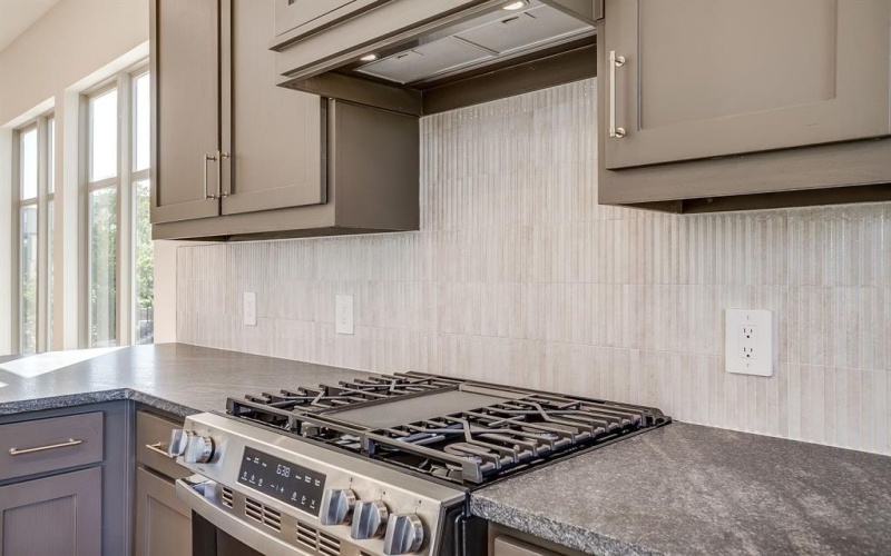 2824 Weisenberger Street #100, Fort Worth, TX 76107, 2 Bedrooms Bedrooms, ,2 BathroomsBathrooms,Residential,For Sale,2824 Weisenberger Street,0,21094430