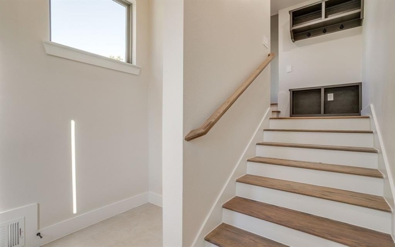 2824 Weisenberger Street #100, Fort Worth, TX 76107, 2 Bedrooms Bedrooms, ,2 BathroomsBathrooms,Residential,For Sale,2824 Weisenberger Street,0,21094430