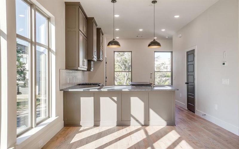 2824 Weisenberger Street #100, Fort Worth, TX 76107, 2 Bedrooms Bedrooms, ,2 BathroomsBathrooms,Residential,For Sale,2824 Weisenberger Street,0,21094430